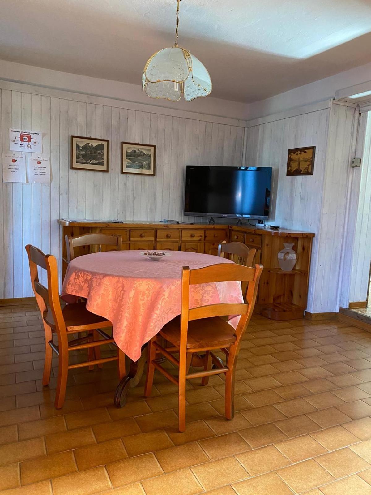 La Casa Del Nonno Franco Villa Colico Eksteriør billede